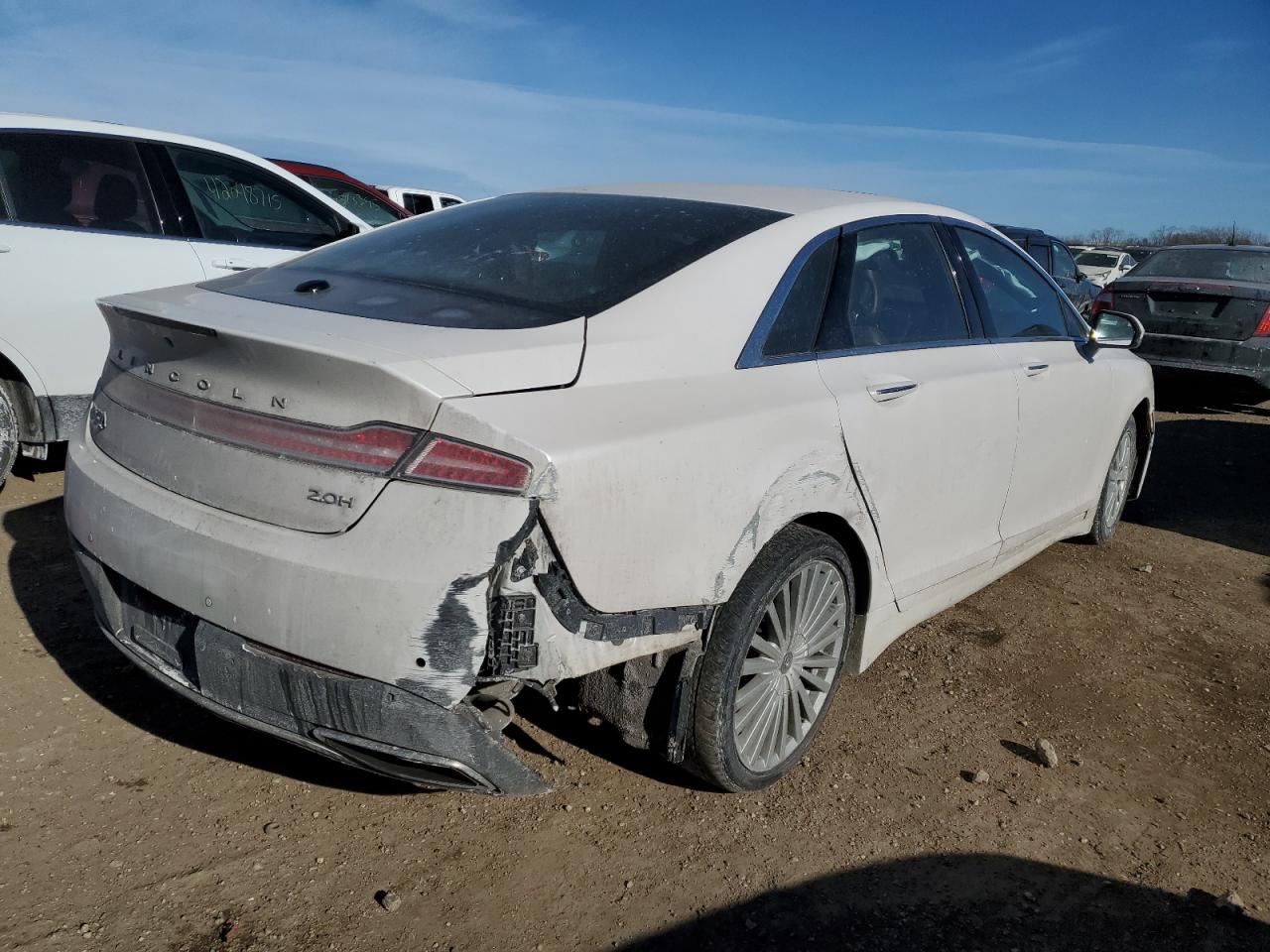 2017 Lincoln MKZ - Image 3