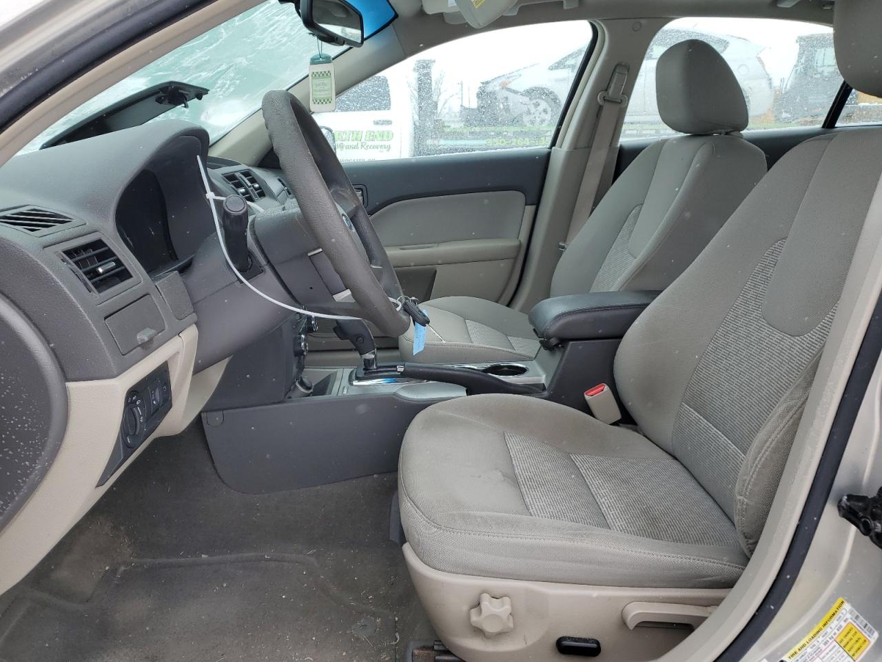 2010 Ford Fusion - Image 7