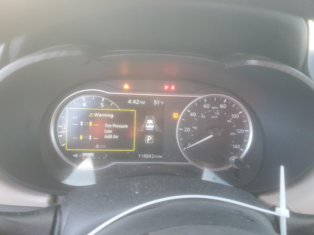 2021 Nissan Versa - Image 9