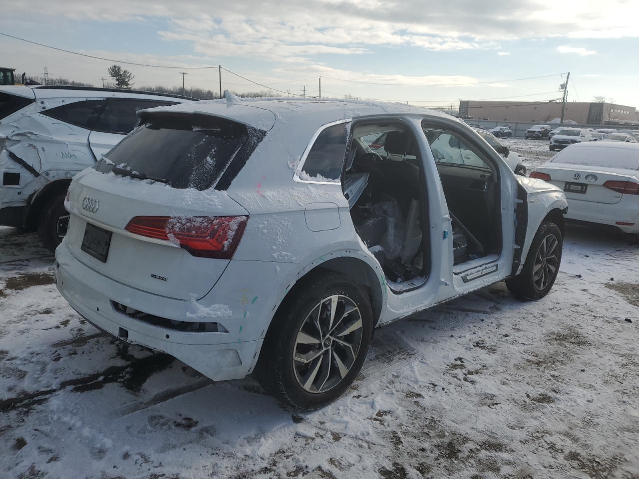 2023 Audi Q5 - Image 3