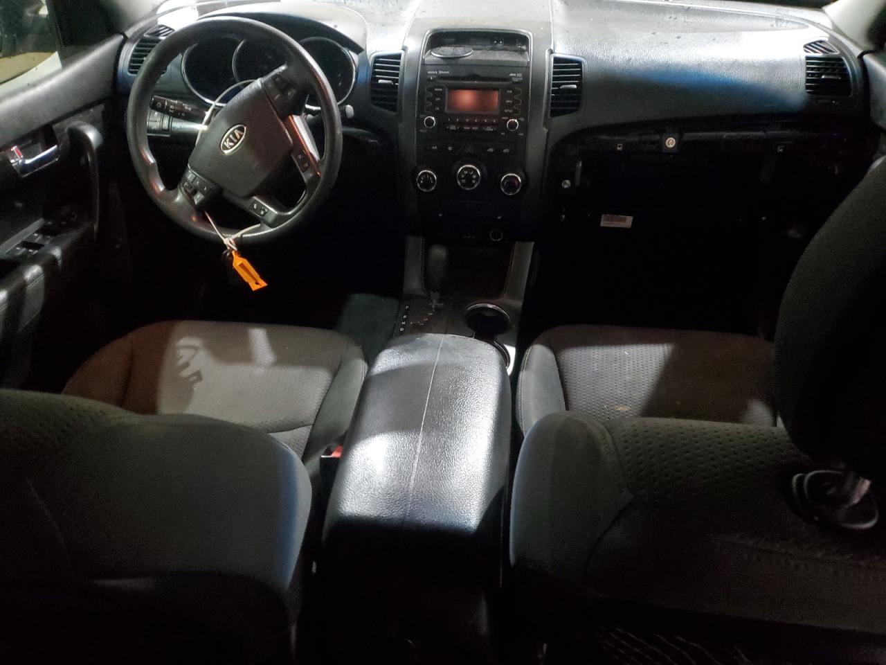 2011 Kia Sorento - Image 8