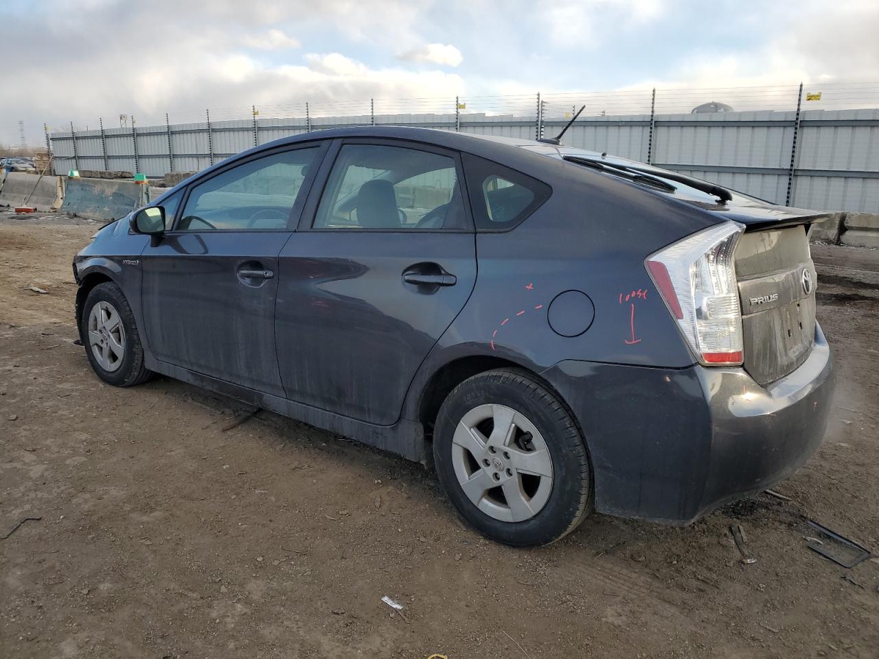 2011 Toyota Prius - Image 2