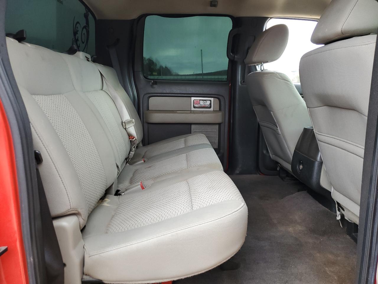 2014 Ford F-150 - Image 11