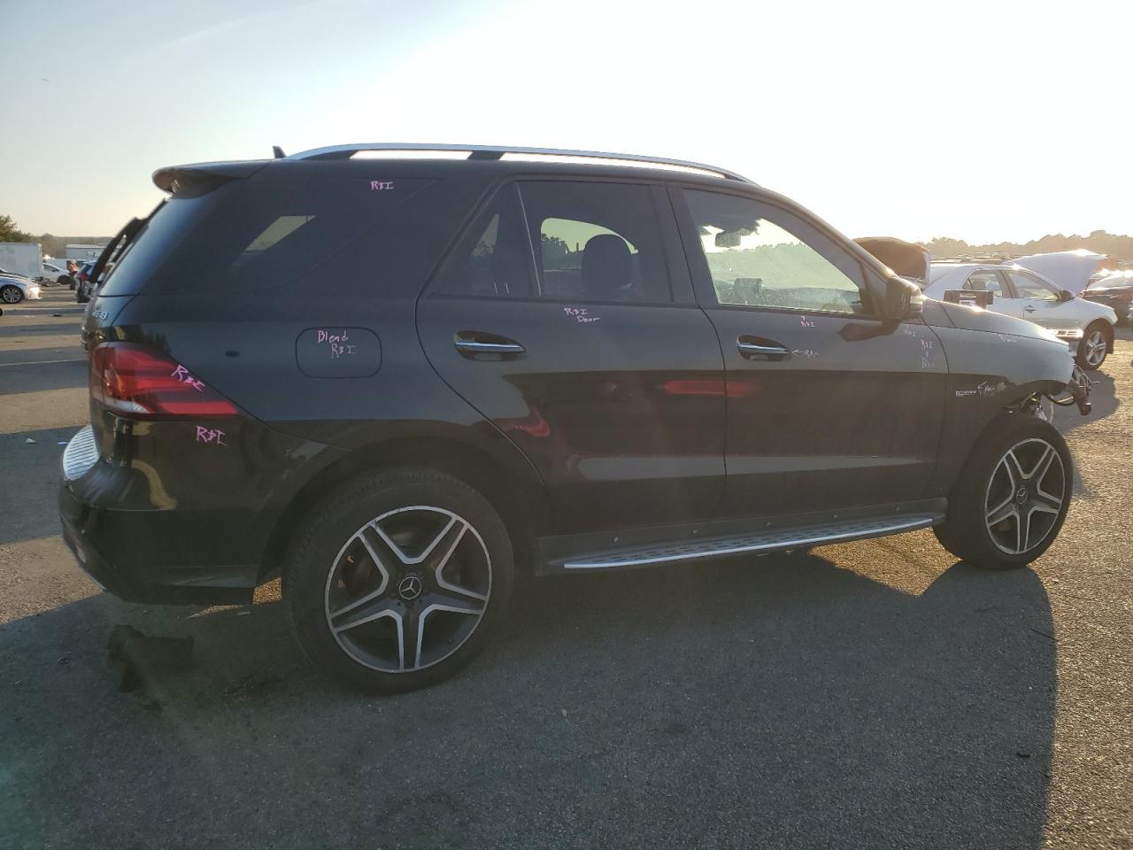 2017 Mercedes-Benz GLE - Image 3