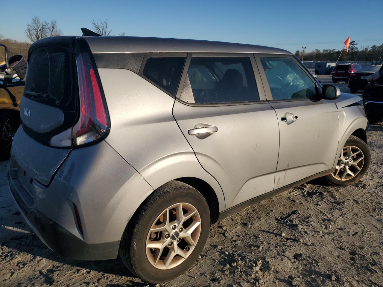 2023 Kia Soul - Image 3