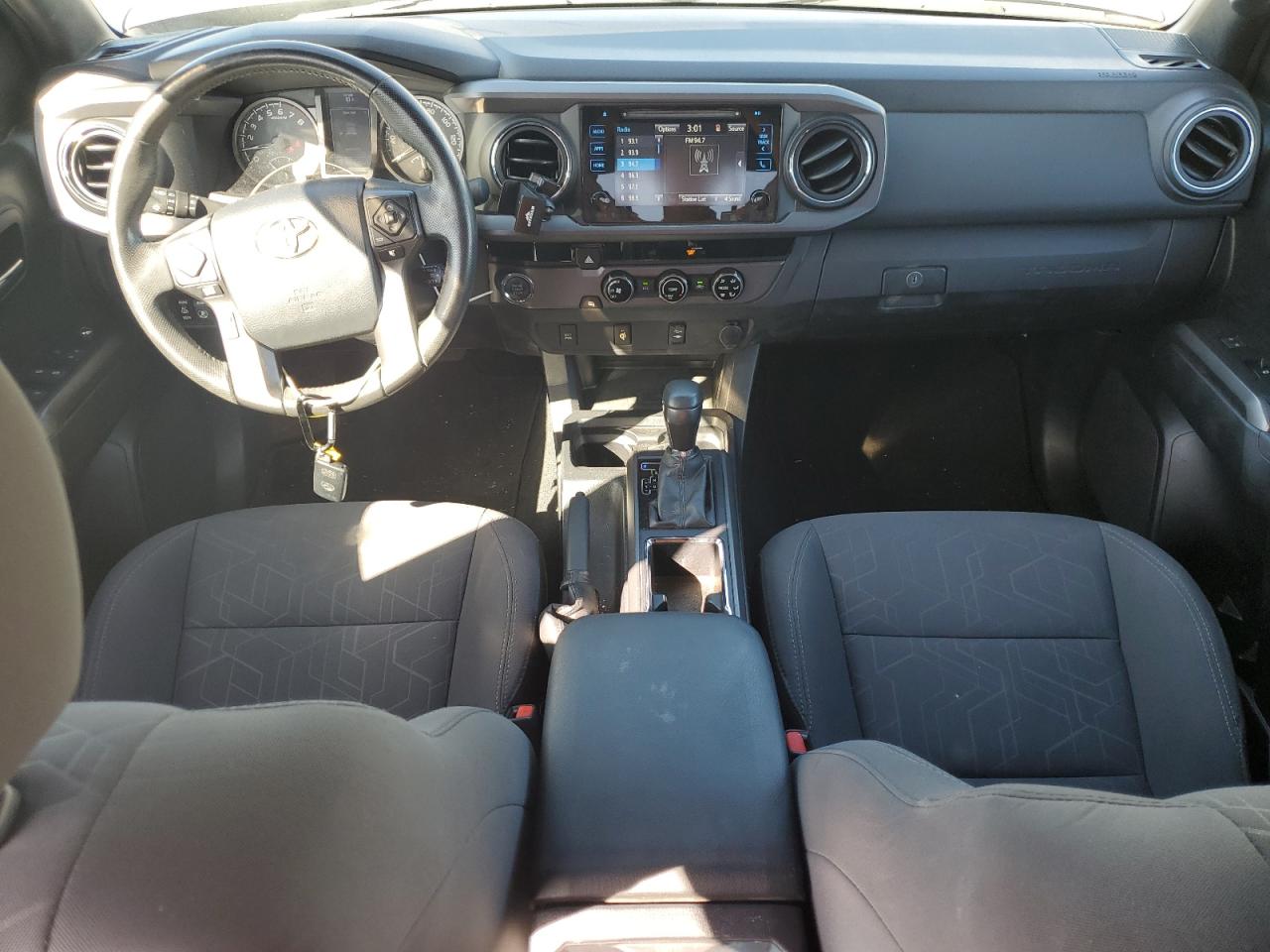 2017 Toyota Tacoma - Image 8