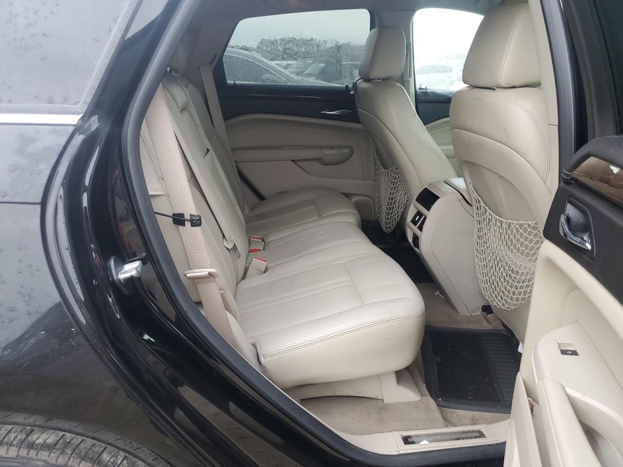 2010 Cadillac SRX - Image 11