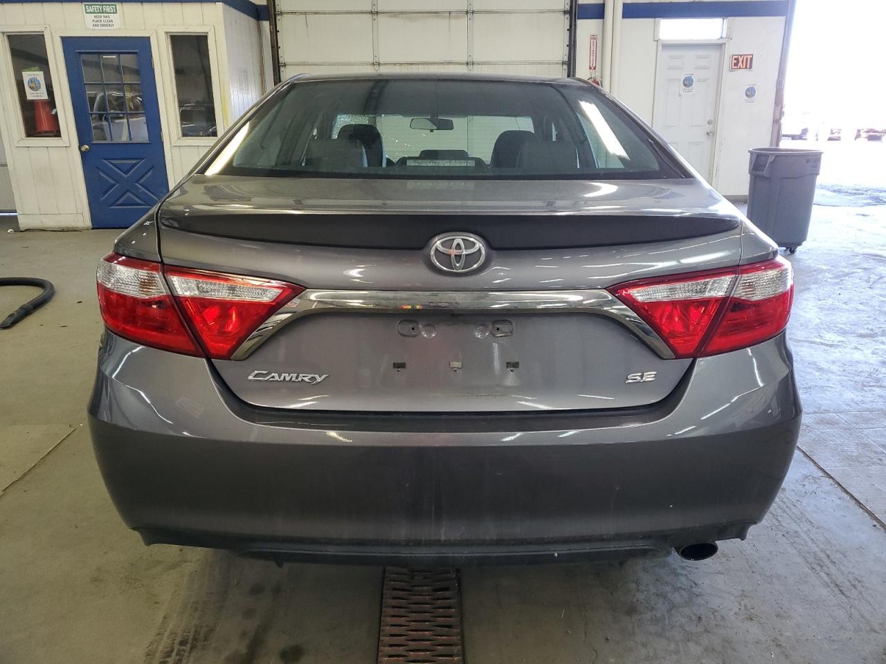 2016 Toyota Camry - Image 6