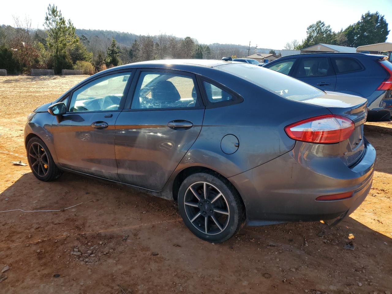 2015 Ford Fiesta - Image 2