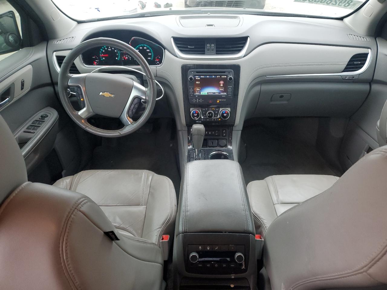 2015 Chevrolet Traverse - Image 8