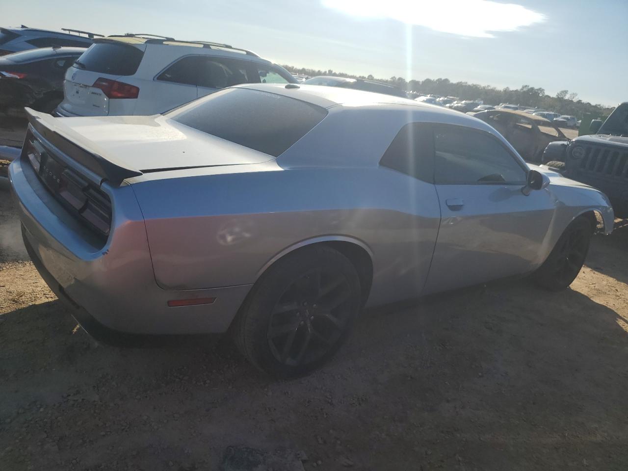 2019 Dodge Challenger - Image 3