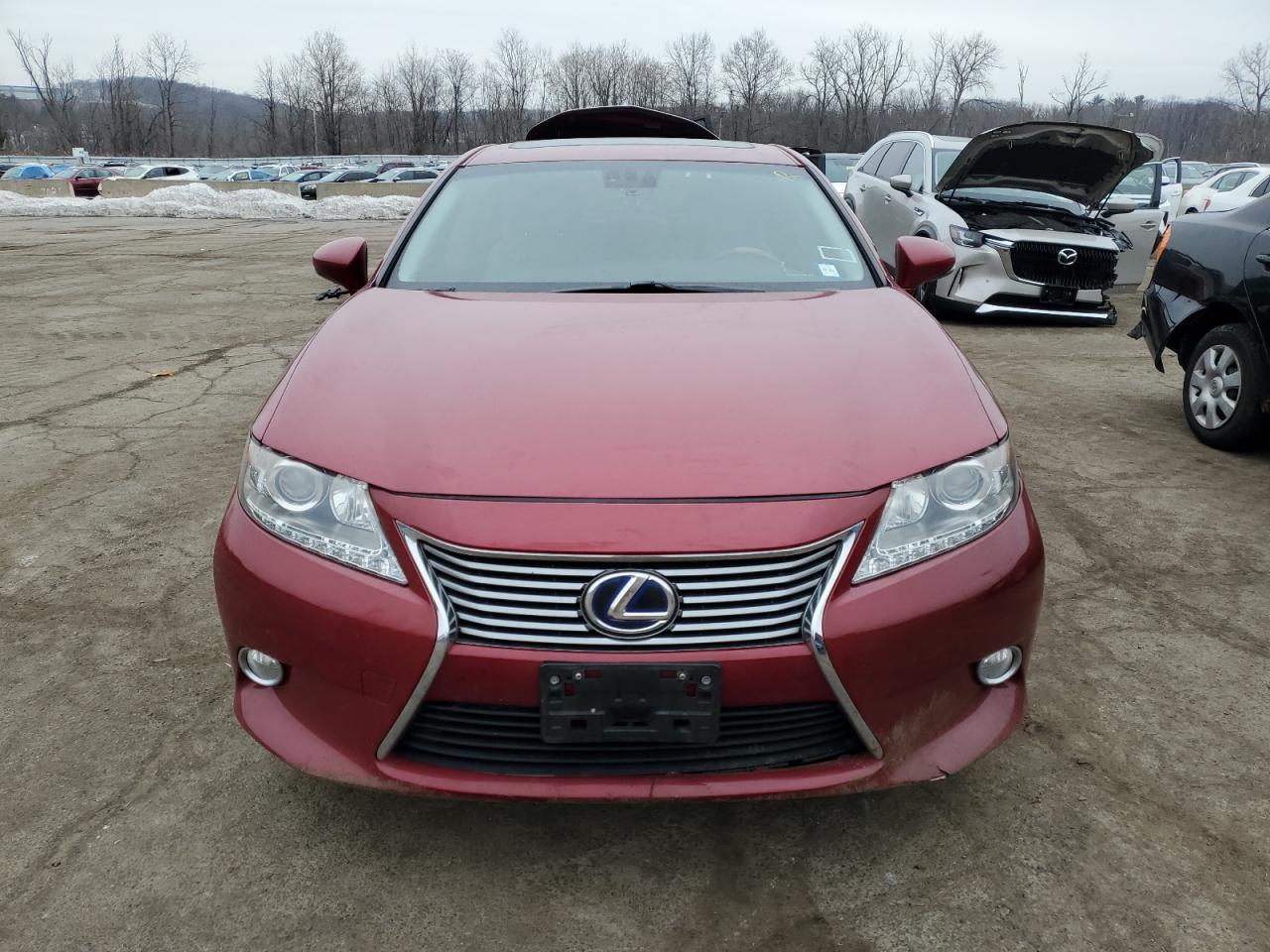2013 Lexus ES - Image 5