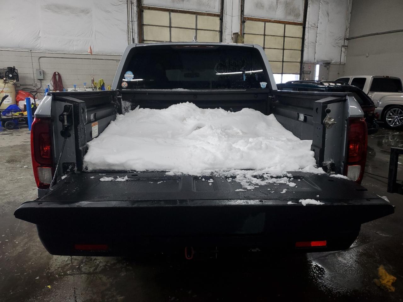 2018 Honda Ridgeline Rtl VIN: 5FPYK3F65JB001004 Lot: 89132755