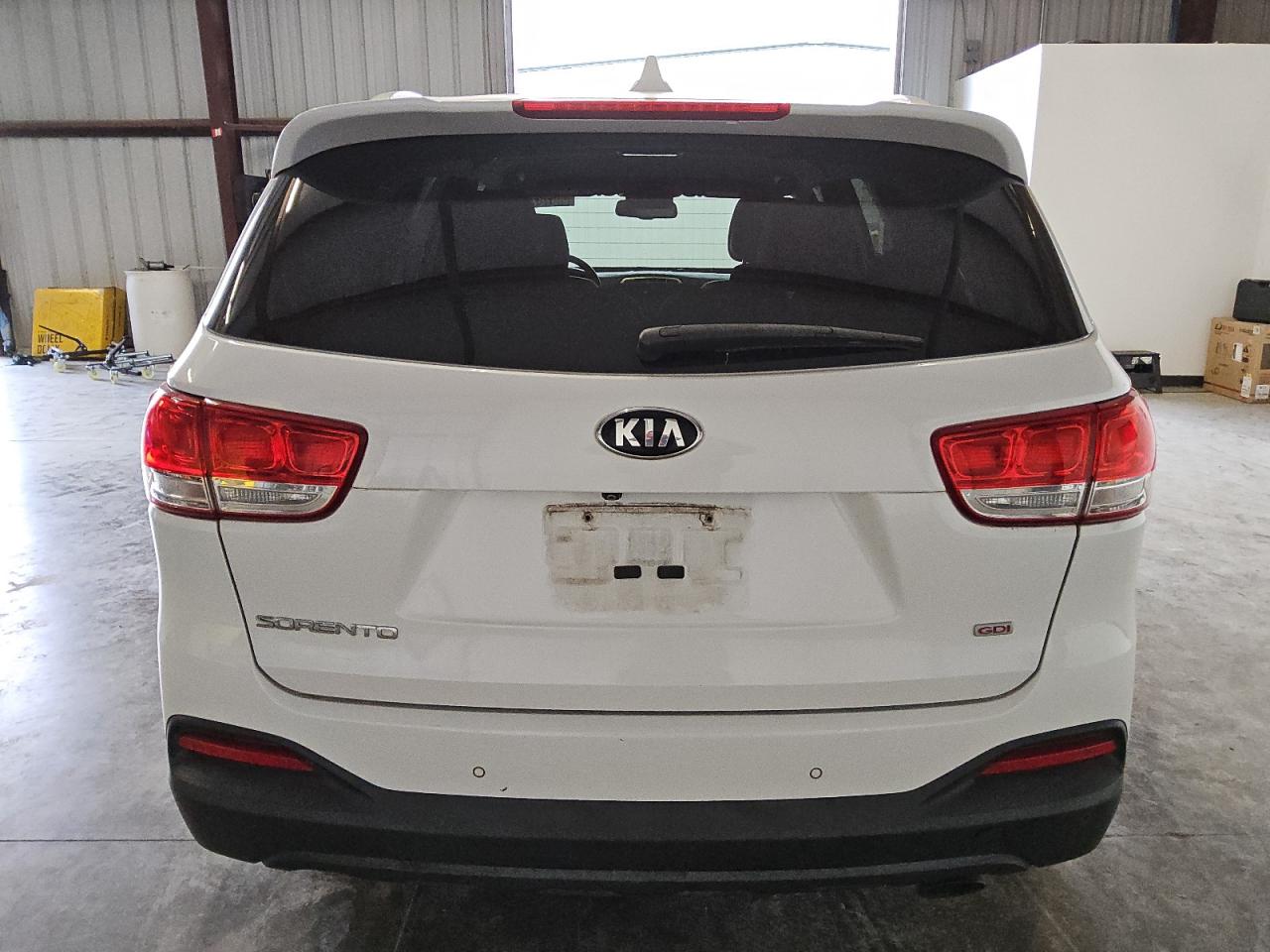 2016 Kia Sorento - Image 6