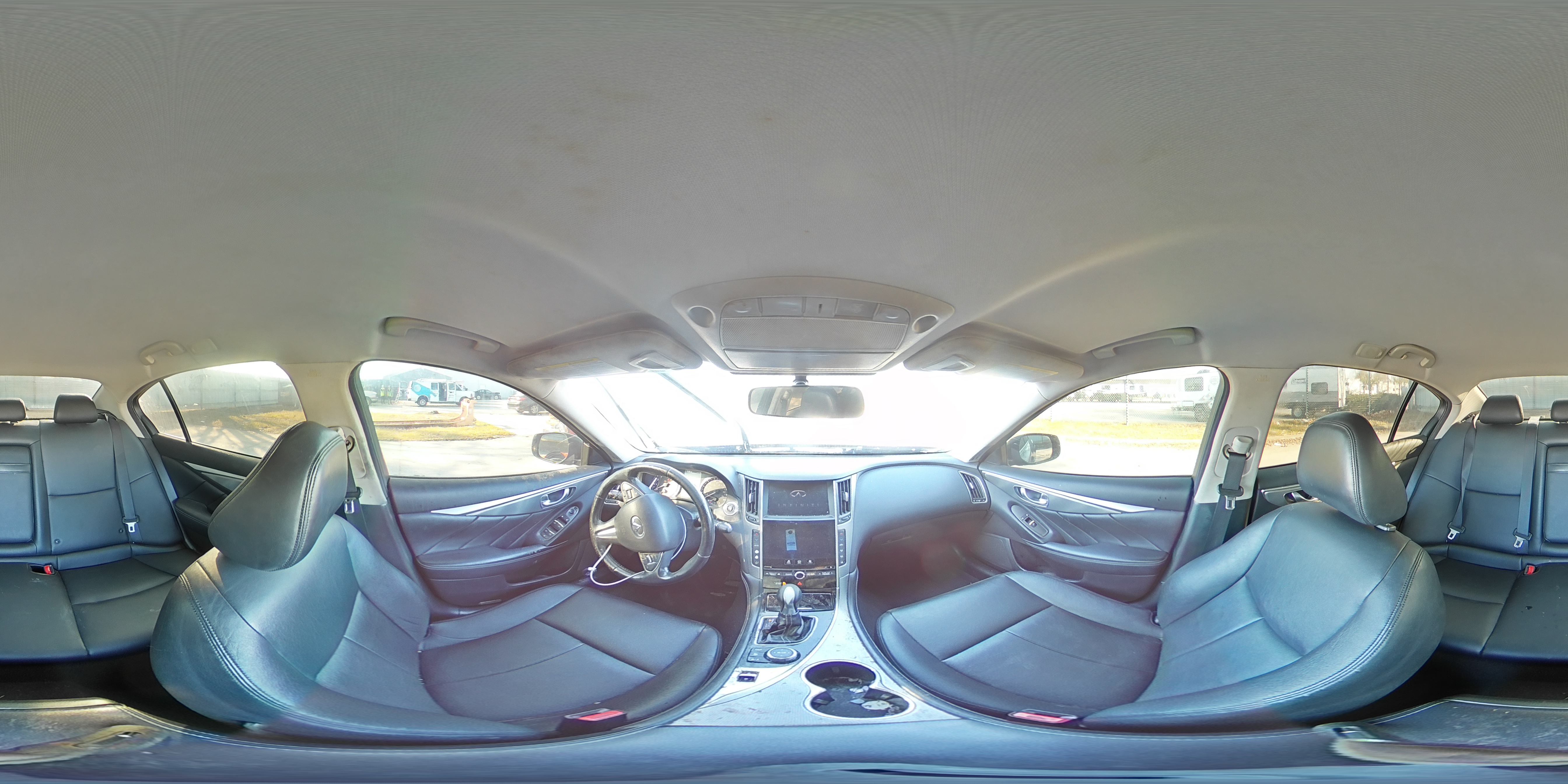 2015 Infiniti Q50 - Image 13