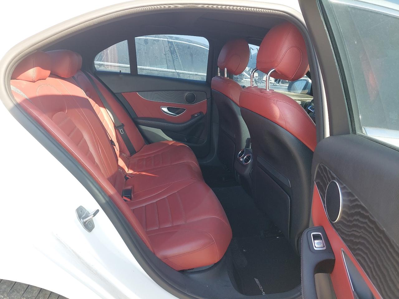 WDDWF4CB8JR353036 - 2018 Mercedes Benz C200 - #88569175