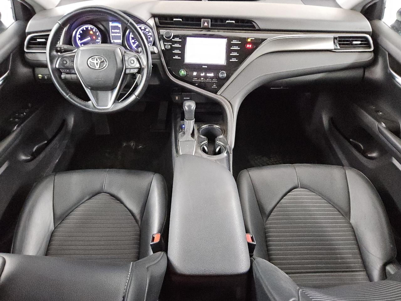 2020 Toyota Camry - Image 8