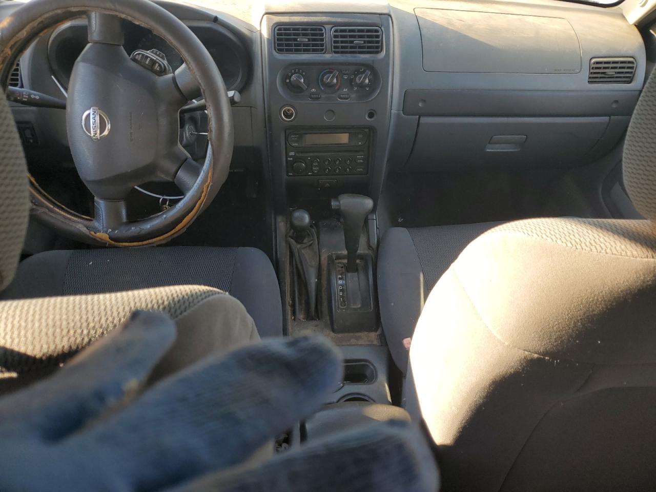 2002 Nissan Navara (Frontier) - Image 8