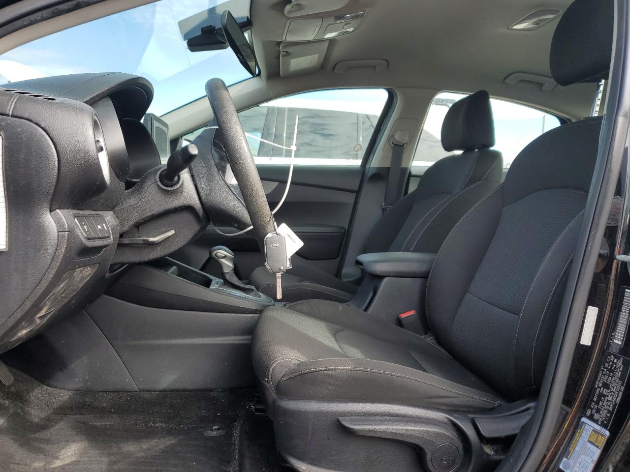 2019 Kia Forte - Image 7