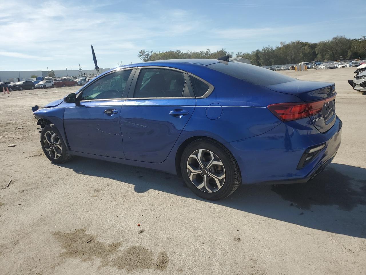 2019 Kia Forte - Image 2