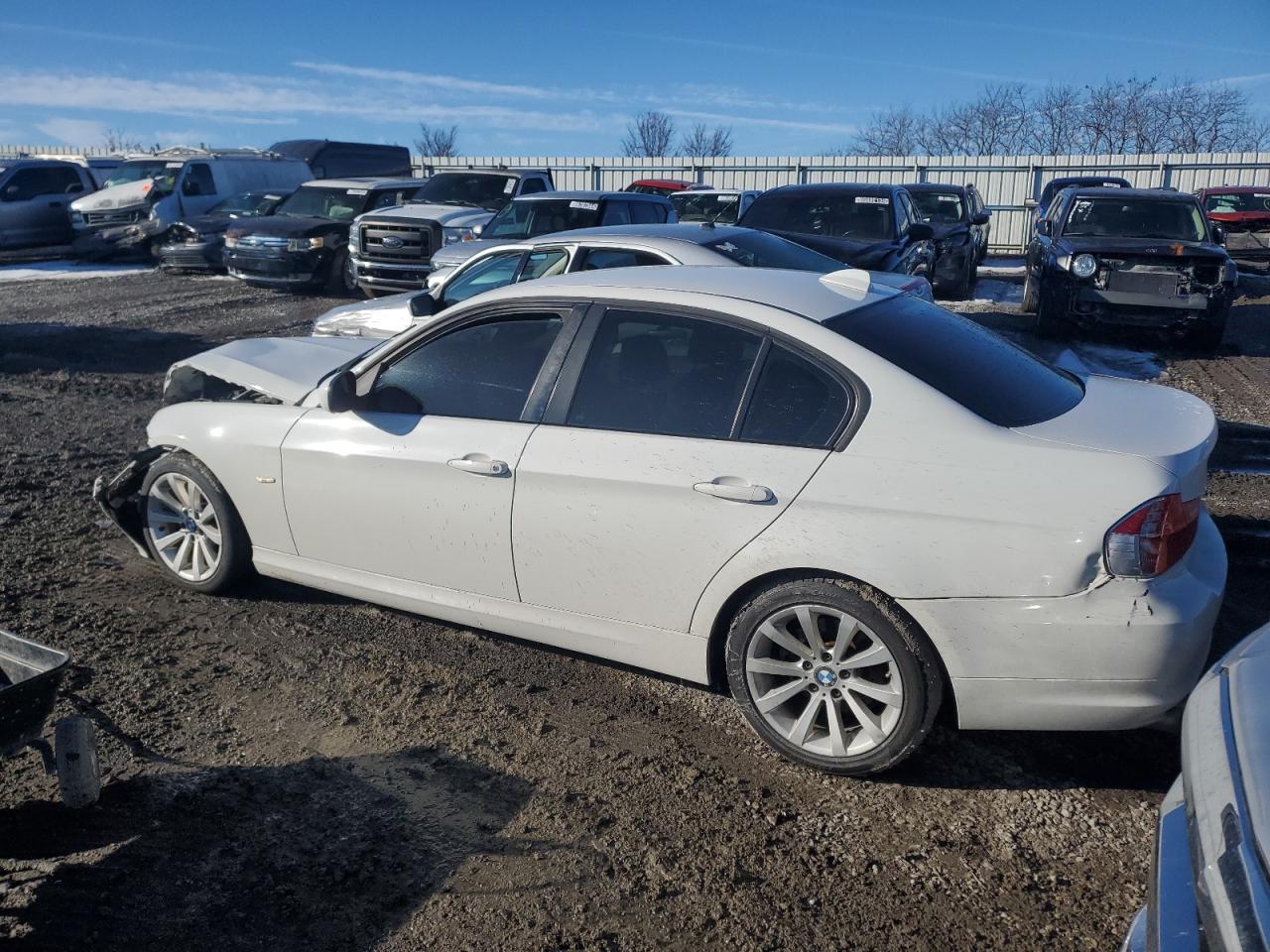 2011 BMW 3er - Image 2