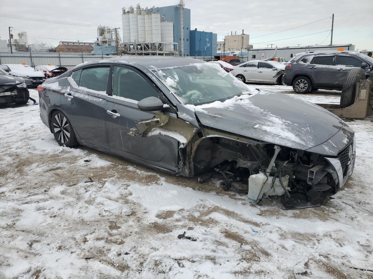 2021 Nissan Altima - Image 4