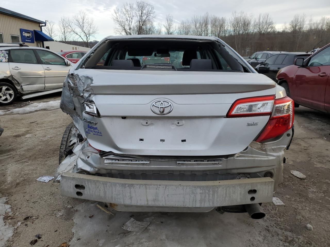 2014 Toyota Camry - Image 6