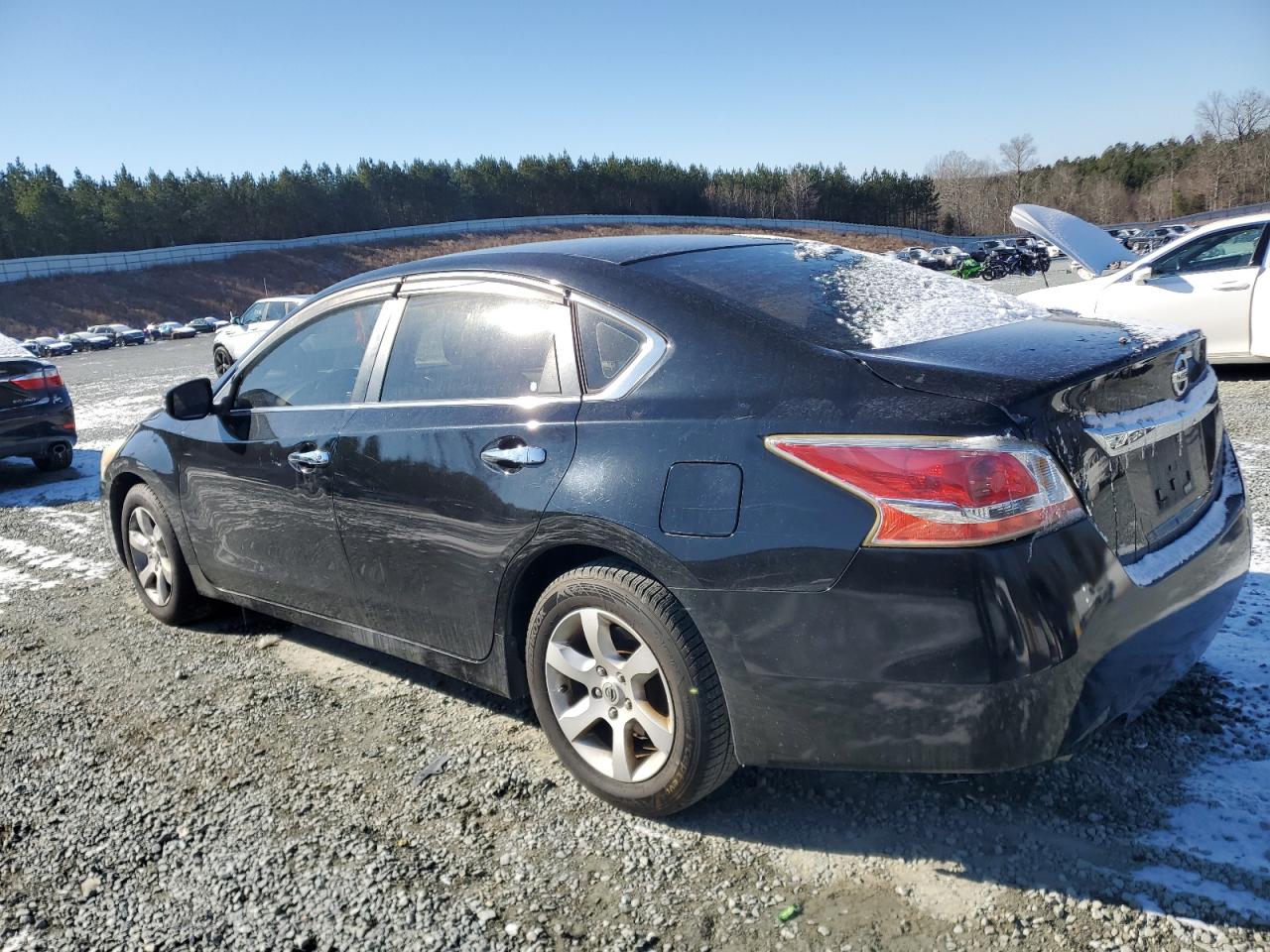 2013 Nissan Altima - Image 2