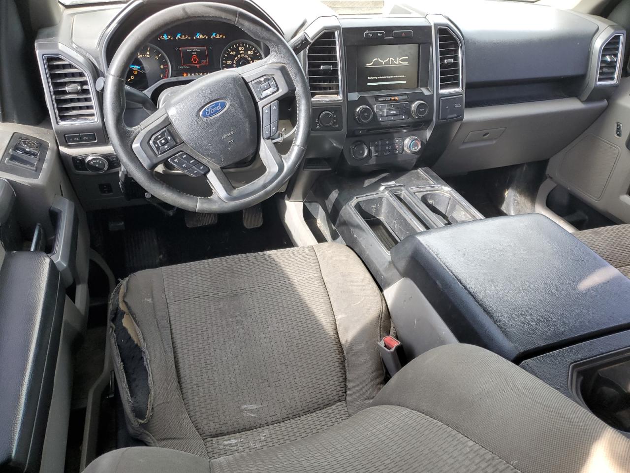2015 Ford F-150 - Image 8