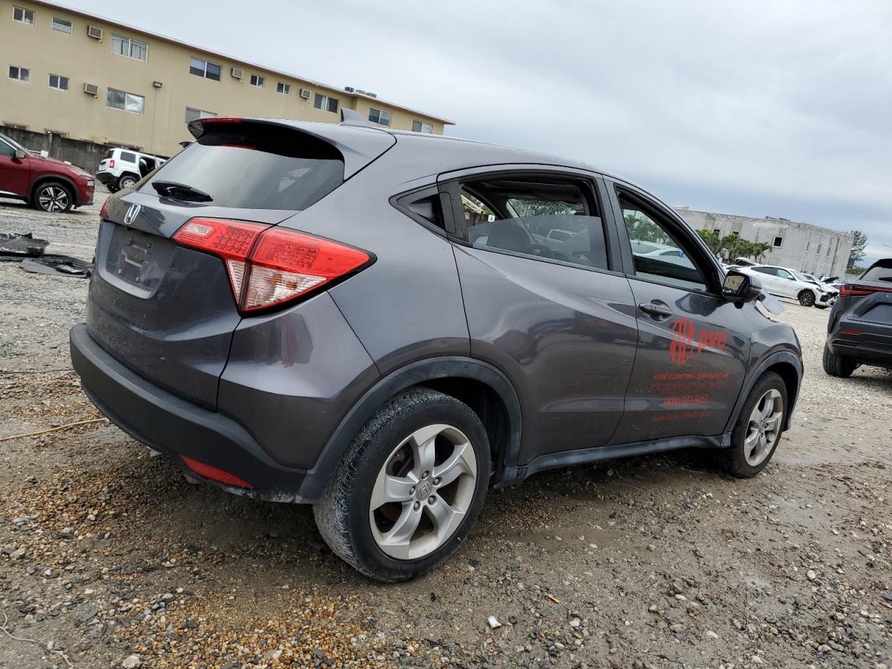 2016 Honda HR-V - Image 3