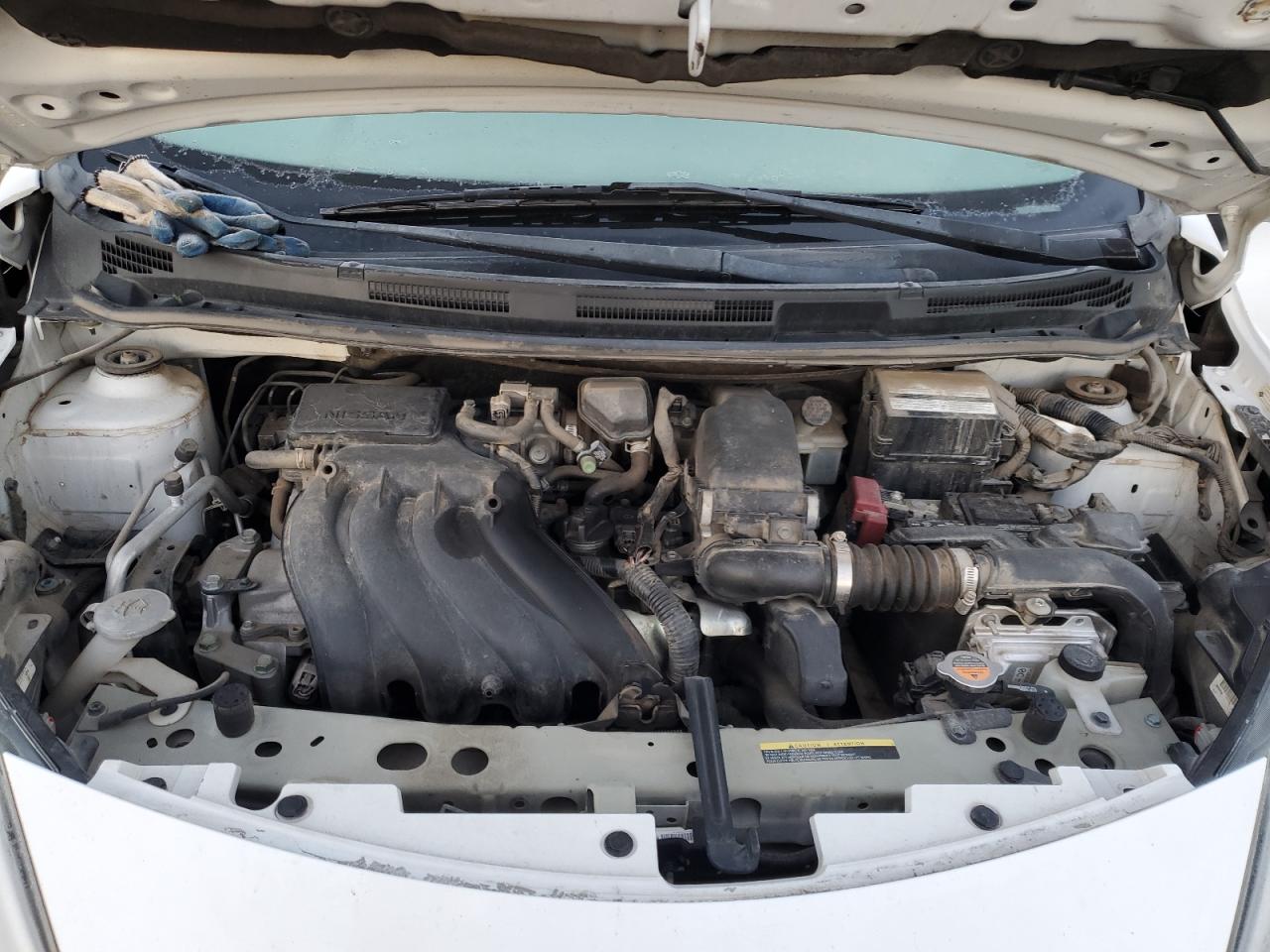 2019 Nissan Versa - Image 11