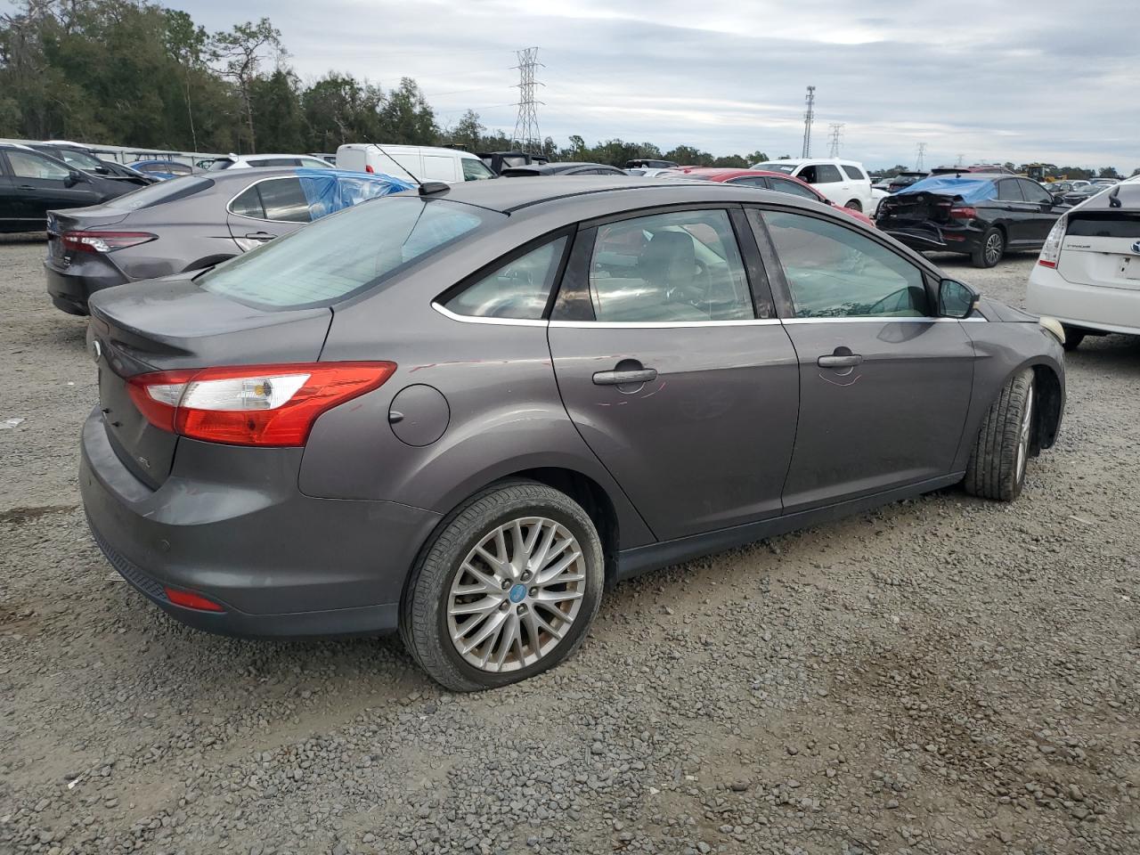 2012 Ford Focus - Image 3