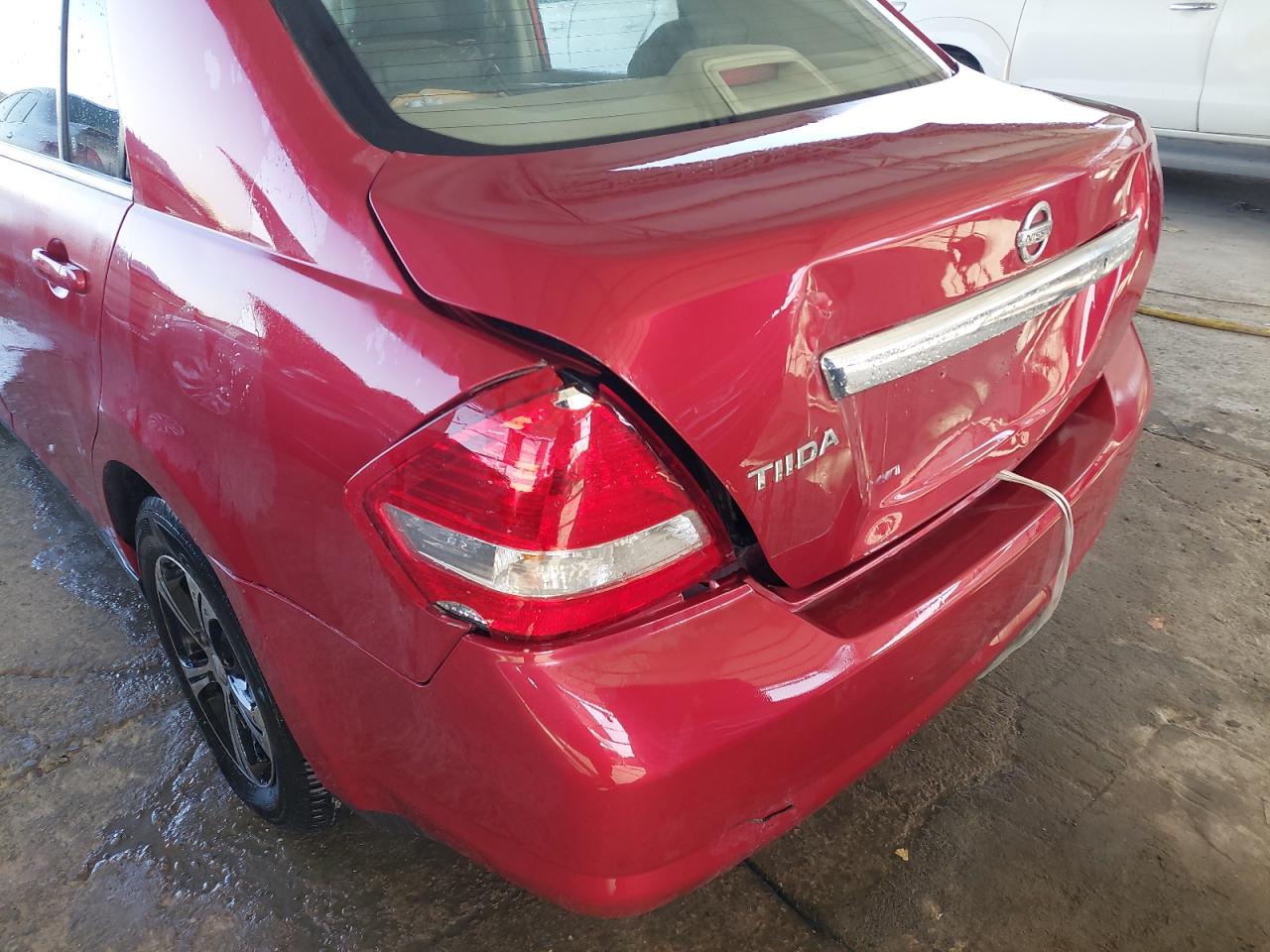JN1CC11C68T009799 - 2008 NISSAN TIIDA - #42266845