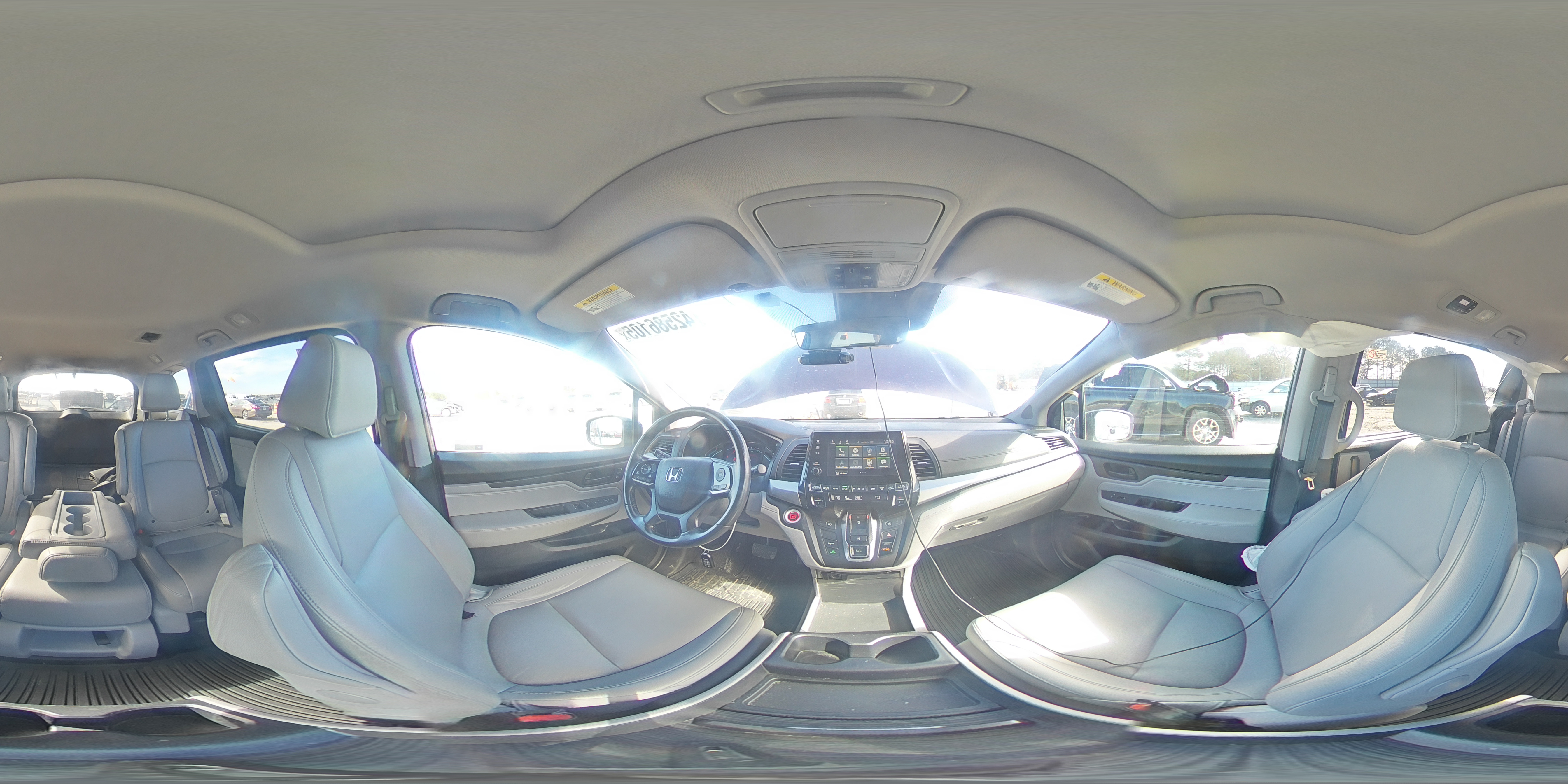 2019 Honda Odyssey - Image 14