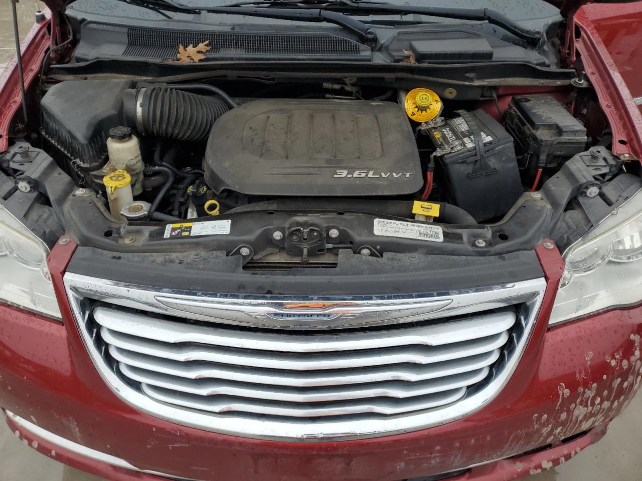 2015 Chrysler Town & Country - Image 12