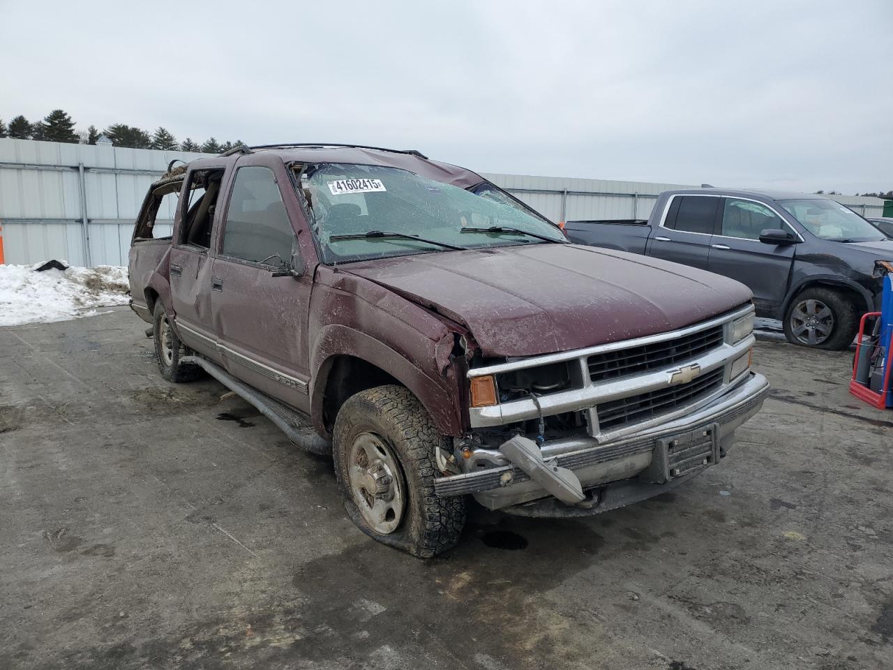 1998 Chevrolet Suburban - Image 4
