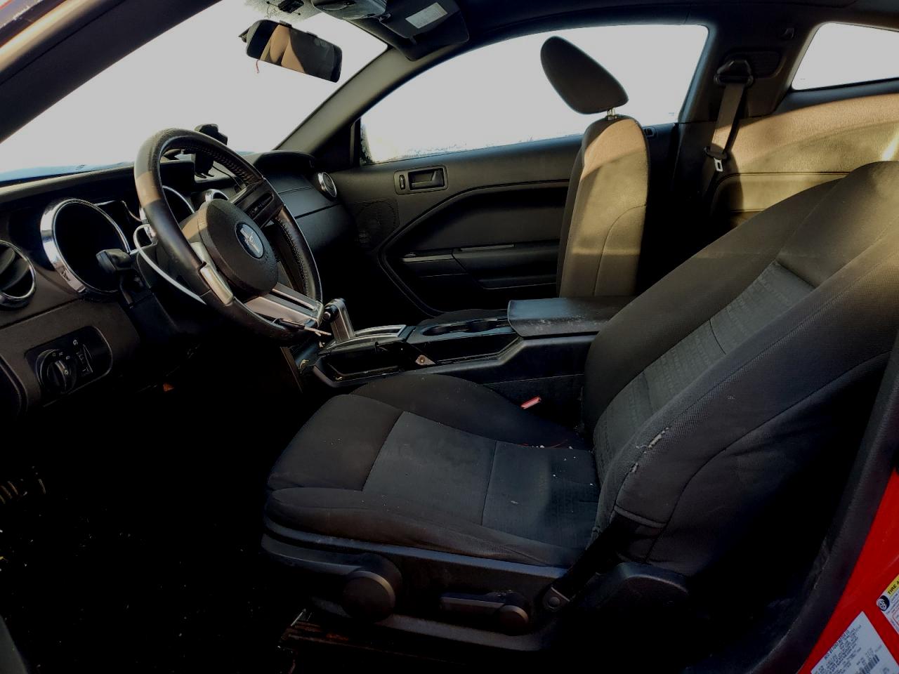 2006 Ford Mustang - Image 7