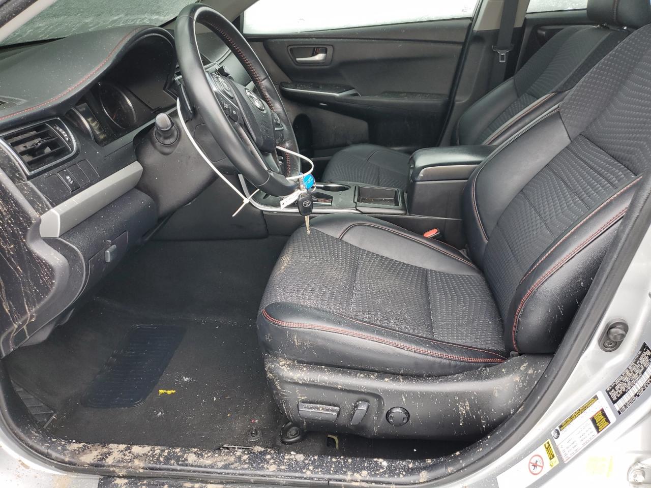 2015 Toyota Camry - Image 7