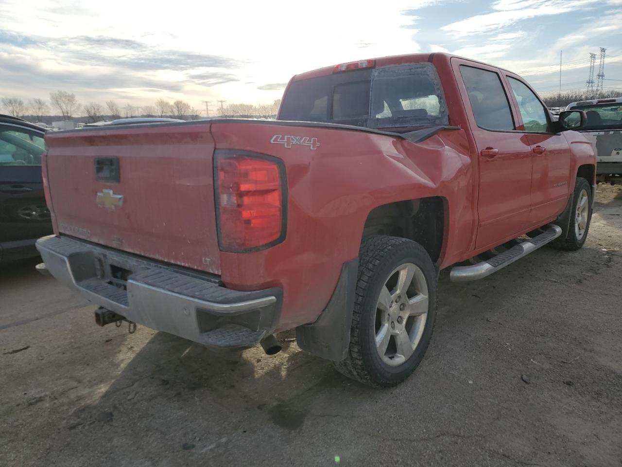 2015 Chevrolet Silverado - Image 3