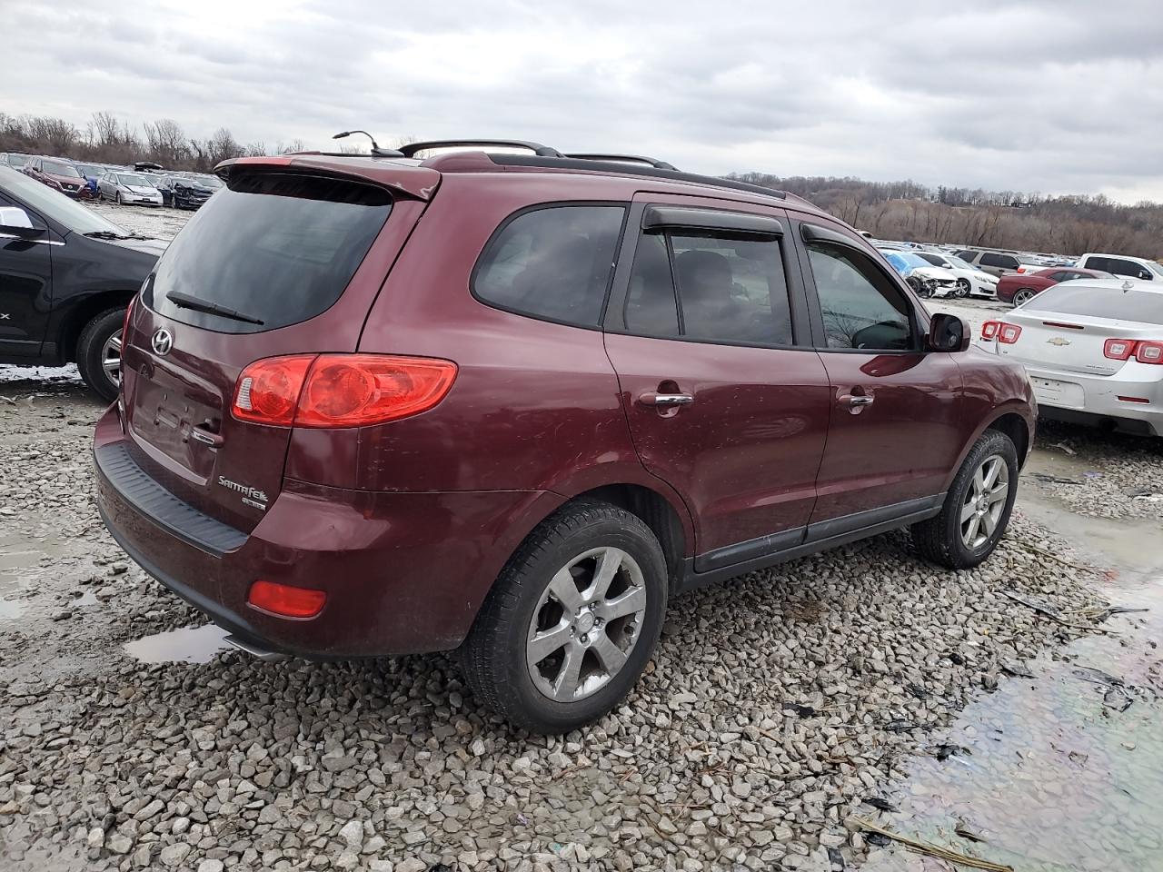 2009 Hyundai Santa Fe - Image 3