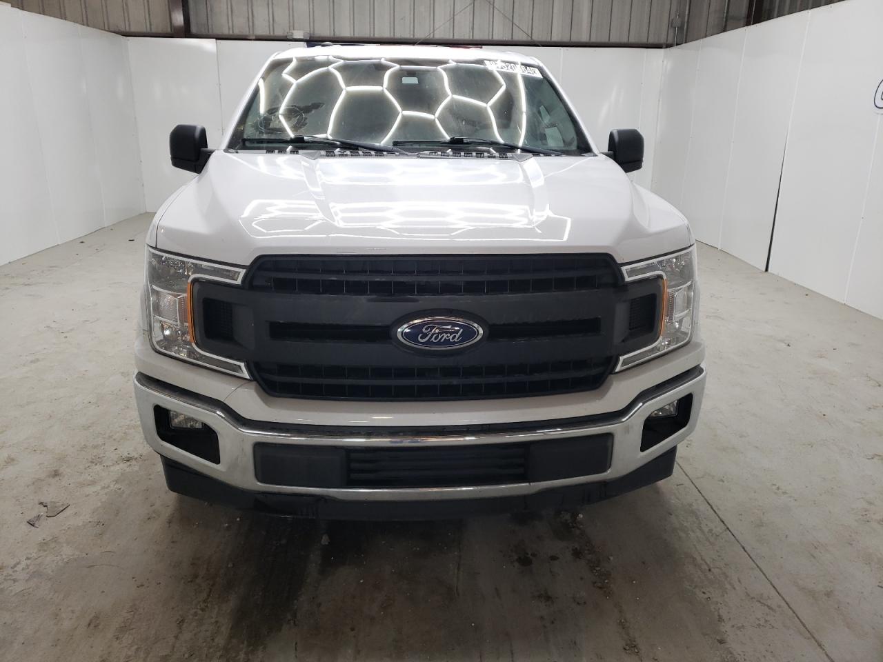 VIN 1FTEX1CB2JKE81847 2018 FORD F-150 no.5