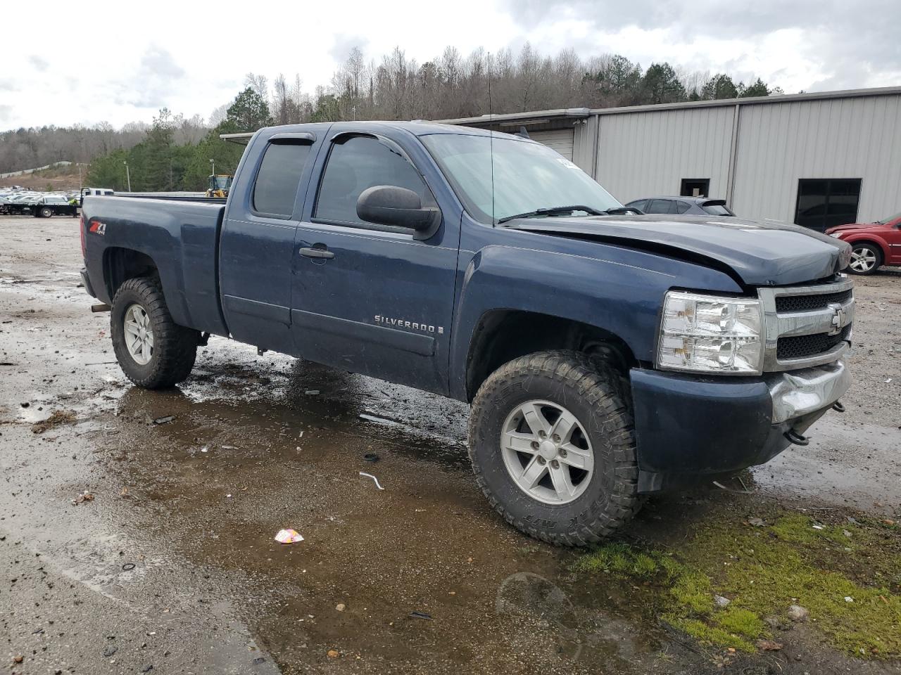 2008 Chevrolet Silverado - Image 4