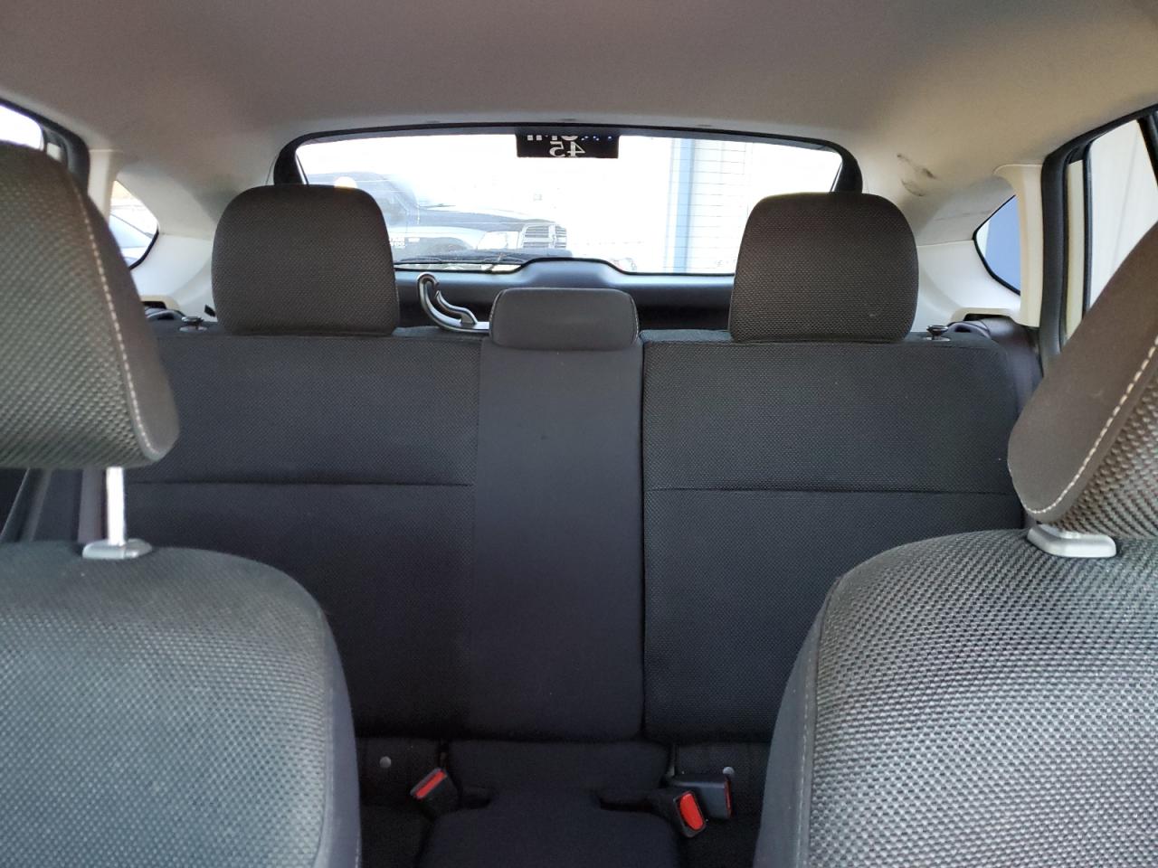 2015 Subaru XV - Image 10