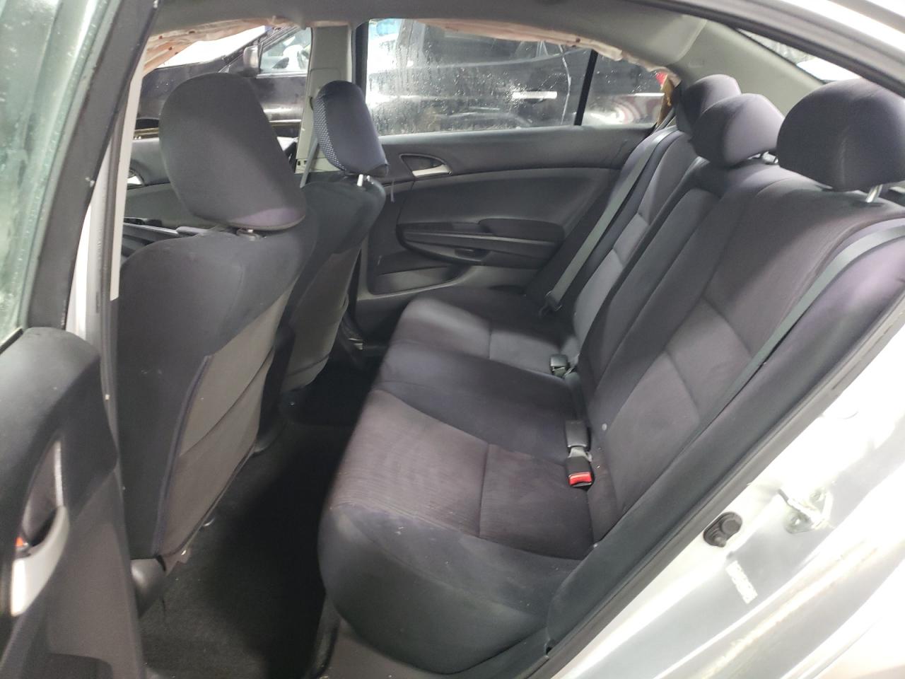 2011 Honda Accord - Image 10