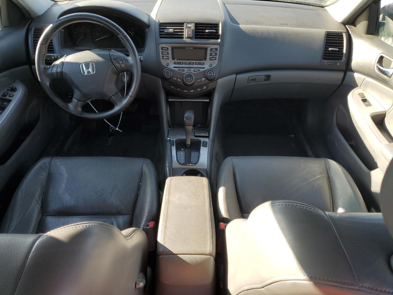 2007 Honda Accord - Image 8