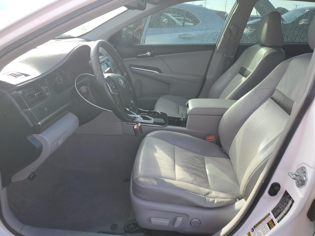 2012 Toyota Camry - Image 7
