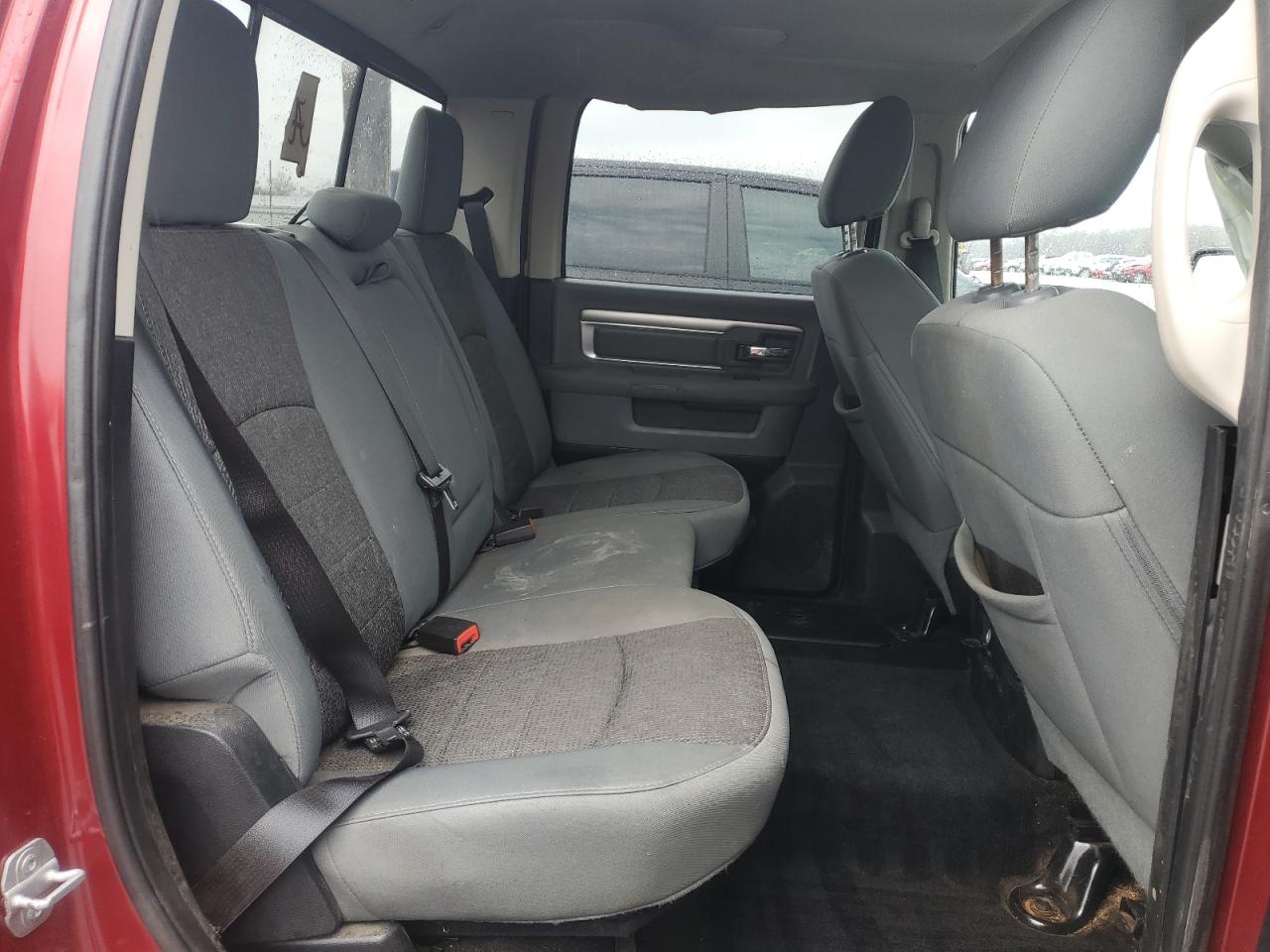 2014 RAM 1500 - Image 10