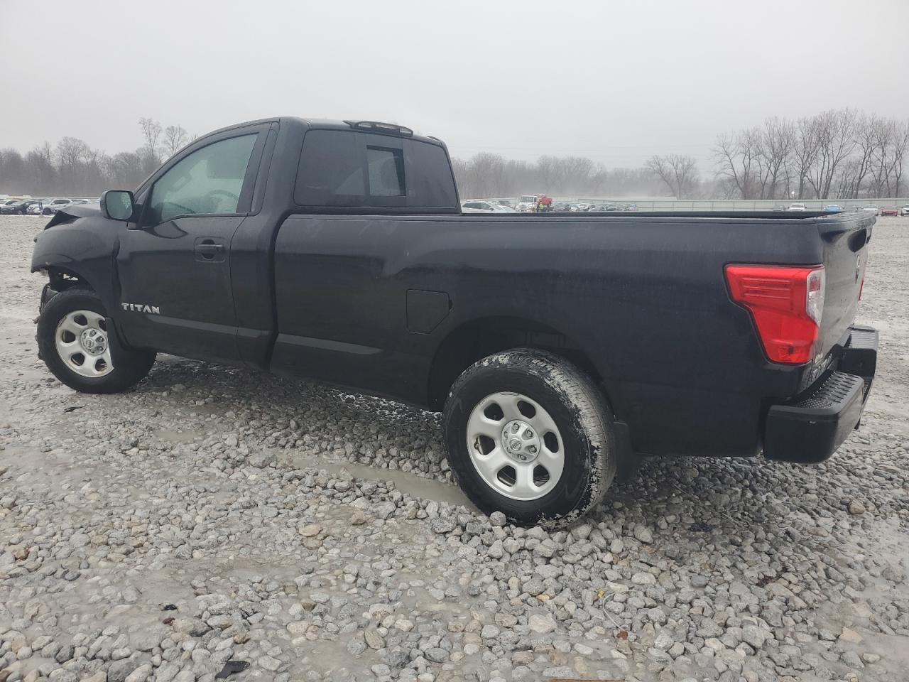 2017 Nissan Titan - Image 2