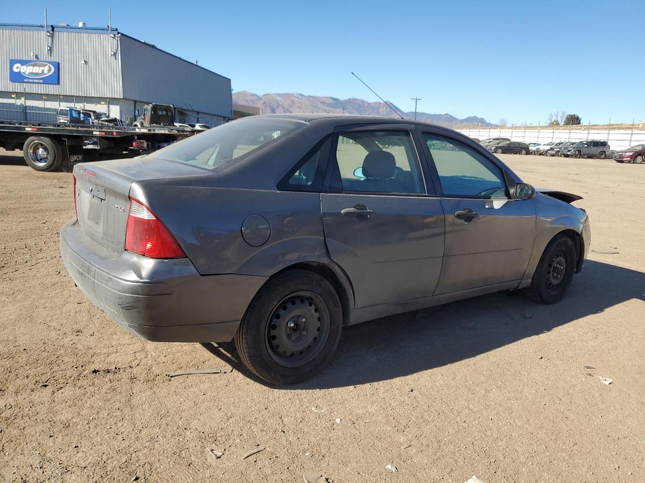 2005 Ford Focus - Image 3
