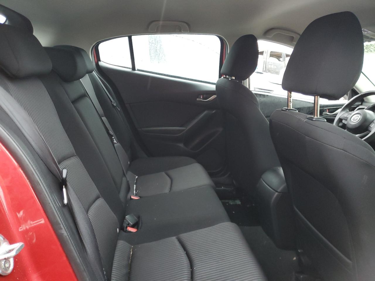 2014 Mazda 3 - Image 10